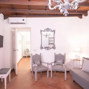 Sweet Arco Farnese רומא